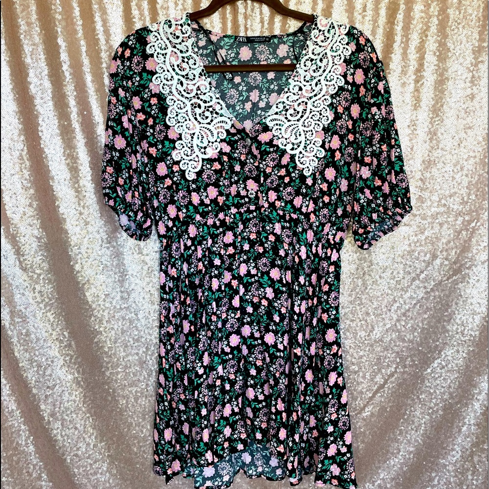 Zara dress in sz MED